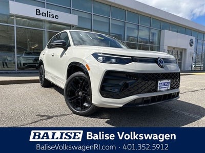 2026 Volkswagen Tiguan 2.0T SE R-Line Black