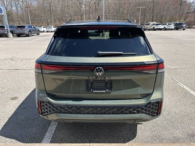 2026 Volkswagen Tiguan 2.0T SE R-Line Black