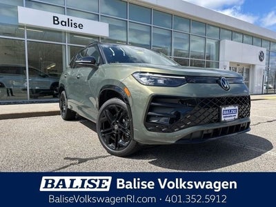 2026 Volkswagen Tiguan 2.0T SE R-Line Black