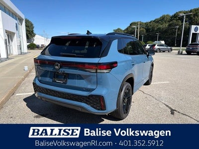2026 Volkswagen Tiguan SE R-Line Black