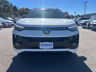 2026 Volkswagen Tiguan SE R-Line Black