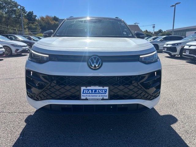 2026 Volkswagen Tiguan SE R-Line Black