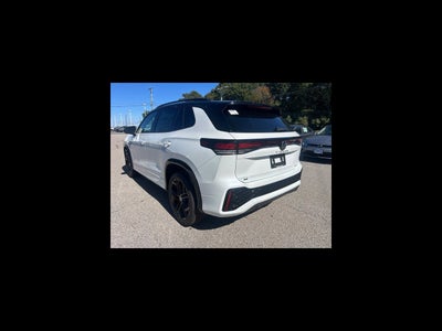 2026 Volkswagen Tiguan SE R-Line Black