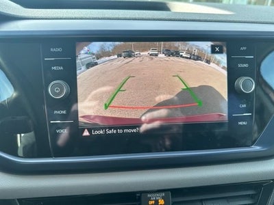 2022 Volkswagen Taos SE