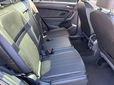 2024 Volkswagen Tiguan 2.0T SE