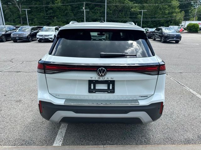 2026 Volkswagen Tiguan 2.0T SE