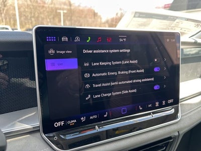 2026 Volkswagen Tiguan 2.0T SE