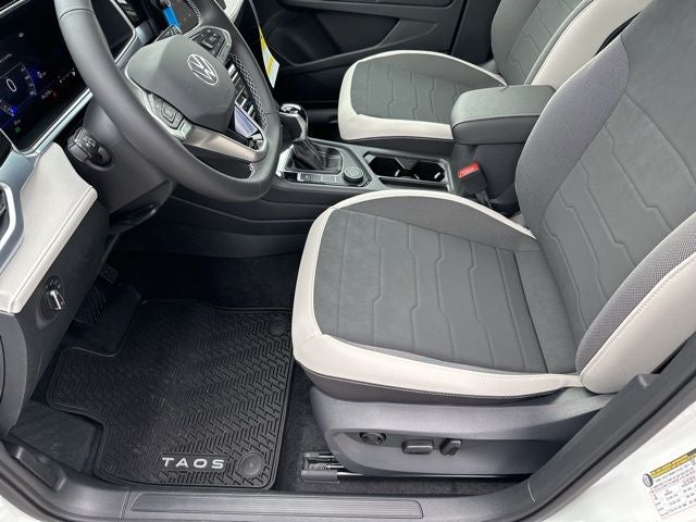 2026 Volkswagen Taos 1.5T SE