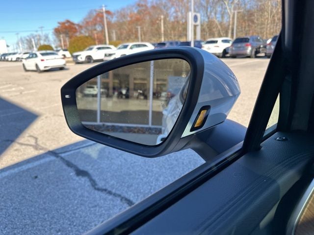 2026 Volkswagen Tiguan 2.0T SEL R-Line