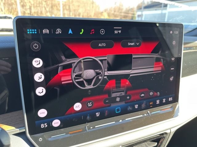 2026 Volkswagen Tiguan 2.0T SEL R-Line