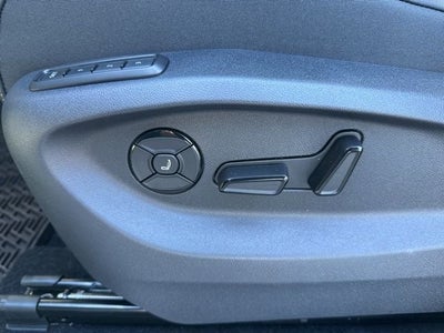 2026 Volkswagen Tiguan 2.0T SEL R-Line