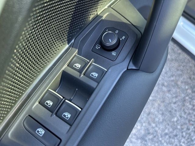 2026 Volkswagen Tiguan 2.0T SEL R-Line