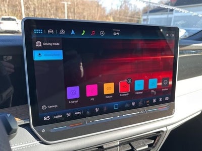 2026 Volkswagen Tiguan 2.0T SEL R-Line