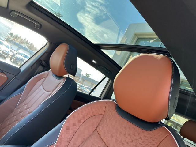 2026 Volkswagen Tiguan 2.0T SEL R-Line