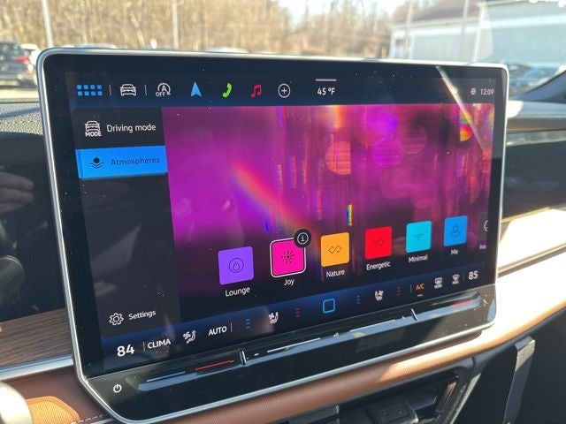 2026 Volkswagen Tiguan 2.0T SEL R-Line