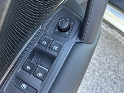 2026 Volkswagen Tiguan 2.0T SEL R-Line