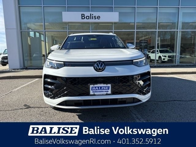 2026 Volkswagen Tiguan 2.0T SEL R-Line