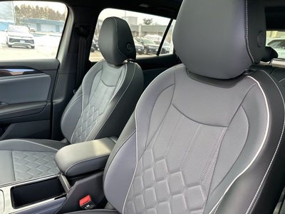 2026 Volkswagen Tiguan 2.0T SEL R-Line