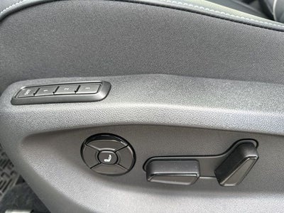 2026 Volkswagen Tiguan 2.0T SEL R-Line