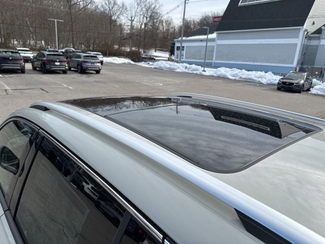 2026 Volkswagen Tiguan 2.0T SEL R-Line