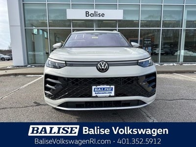 2026 Volkswagen Tiguan 2.0T SEL R-Line