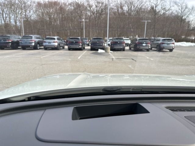 2026 Volkswagen Tiguan 2.0T SEL R-Line