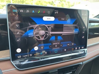 2026 Volkswagen Tiguan 2.0T SEL R-Line