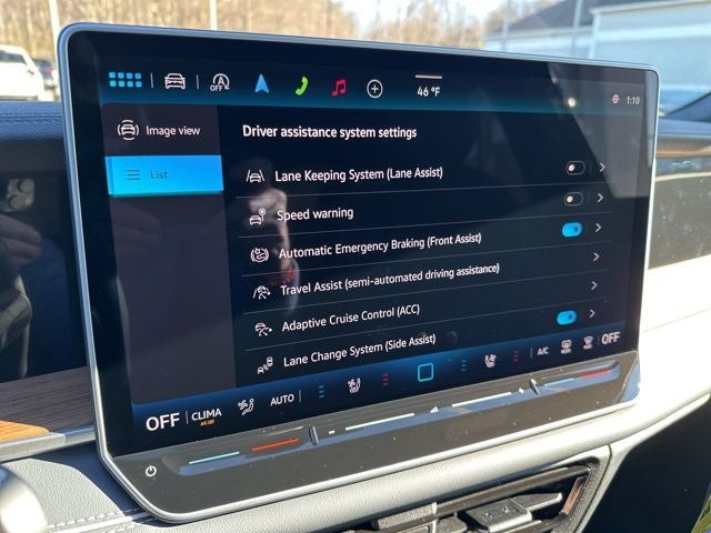 2026 Volkswagen Tiguan 2.0T SEL R-Line