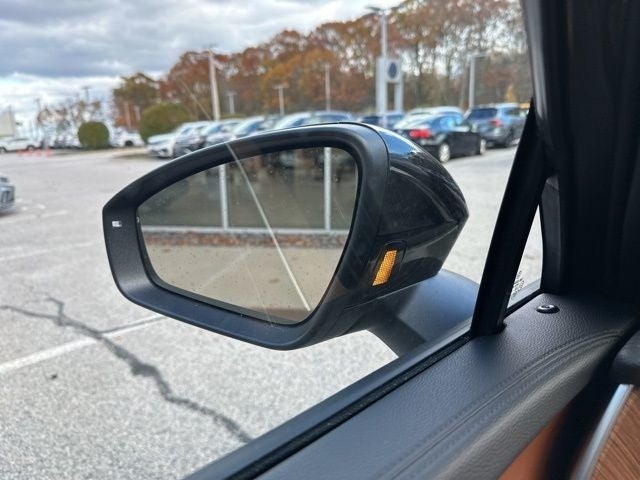 2026 Volkswagen Tiguan 2.0T SEL R-Line