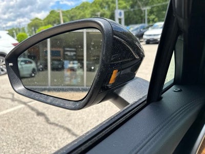 2026 Volkswagen Tiguan 2.0T SEL R-Line