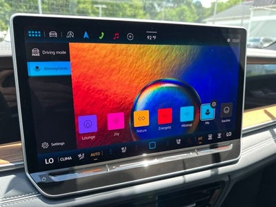 2026 Volkswagen Tiguan 2.0T SEL R-Line