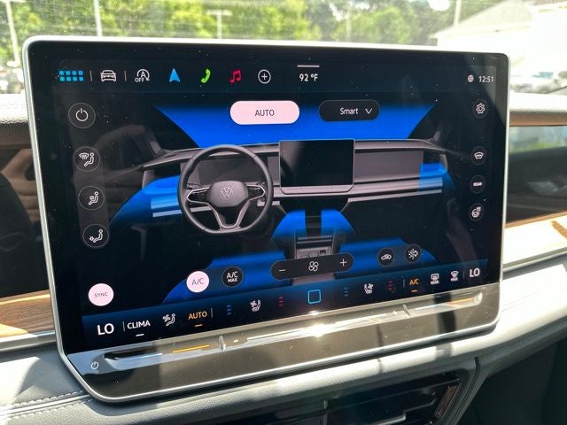 2026 Volkswagen Tiguan 2.0T SEL R-Line