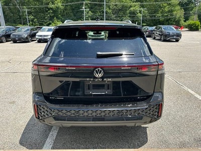 2026 Volkswagen Tiguan 2.0T SEL R-Line