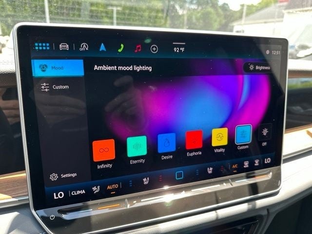 2026 Volkswagen Tiguan 2.0T SEL R-Line Turbo