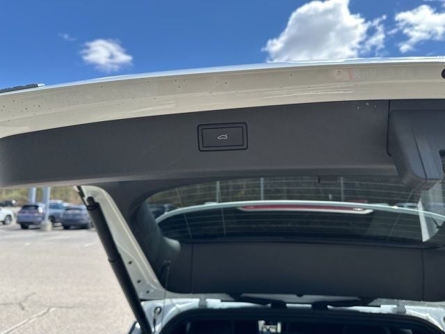 2026 Volkswagen Tiguan 2.0T SEL R-Line Turbo