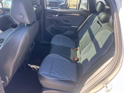 2026 Volkswagen Tiguan SEL R-Line Turbo