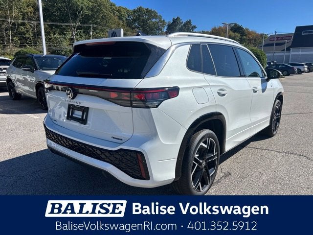 2026 Volkswagen Tiguan SEL R-Line Turbo