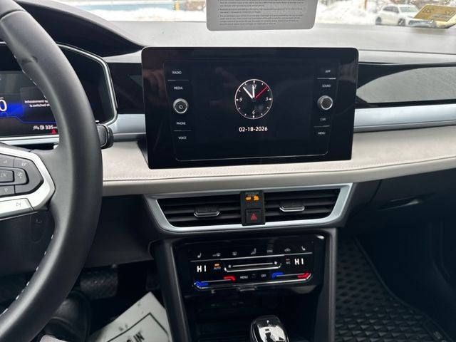 2025 Volkswagen Taos 1.5T SE