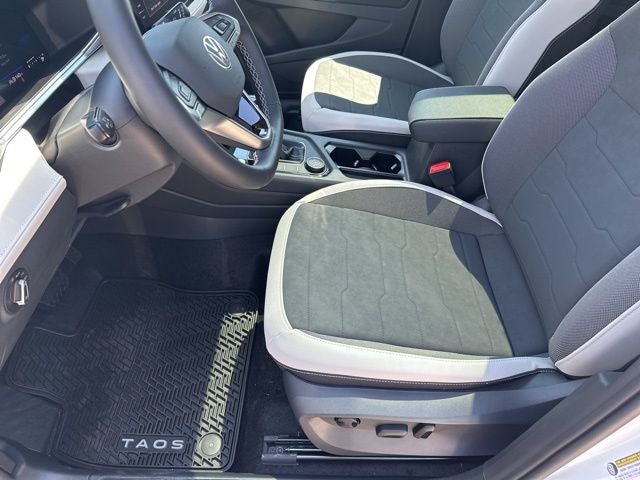 2026 Volkswagen Taos 1.5T SE