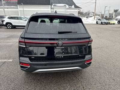 2025 Volkswagen Taos 1.5T SE