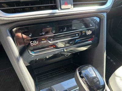 2026 Volkswagen Taos 1.5T SE