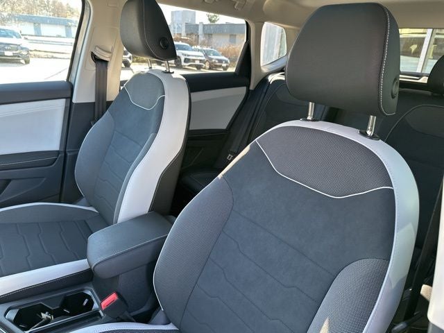 2026 Volkswagen Taos 1.5T SE