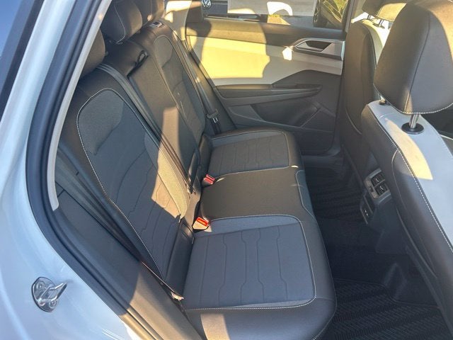 2027 Volkswagen Taos 1.5T SE