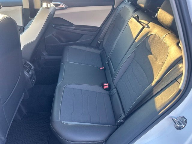 2027 Volkswagen Taos 1.5T SE