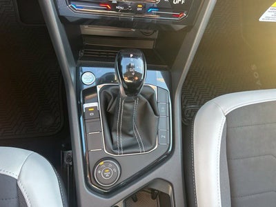 2027 Volkswagen Taos 1.5T SE