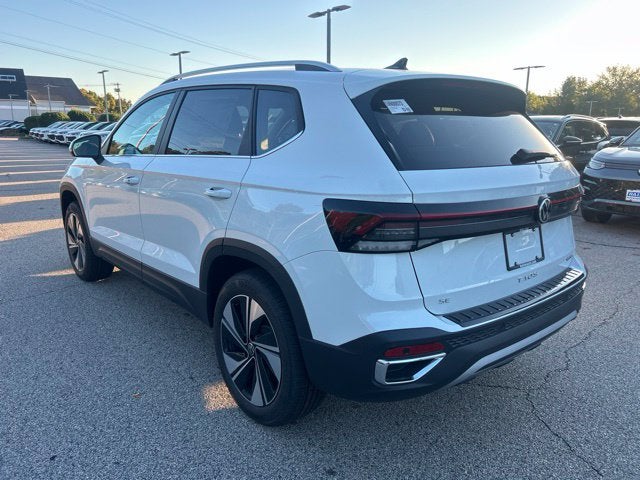 2027 Volkswagen Taos 1.5T SE