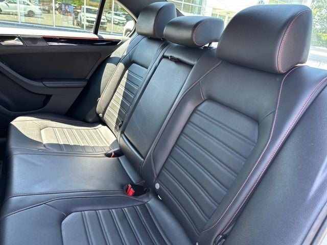 2018 Volkswagen Jetta GLI 2.0