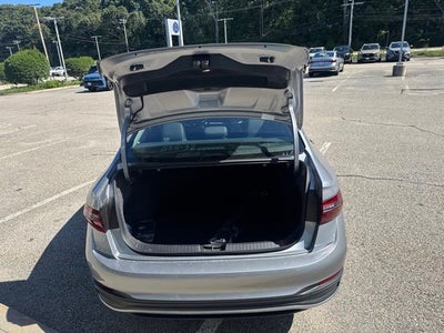 2027 Volkswagen Jetta 1.5T SE