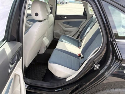 2027 Volkswagen Jetta SE FWD