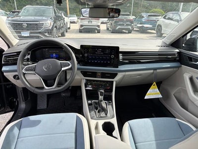 2027 Volkswagen Jetta SE FWD